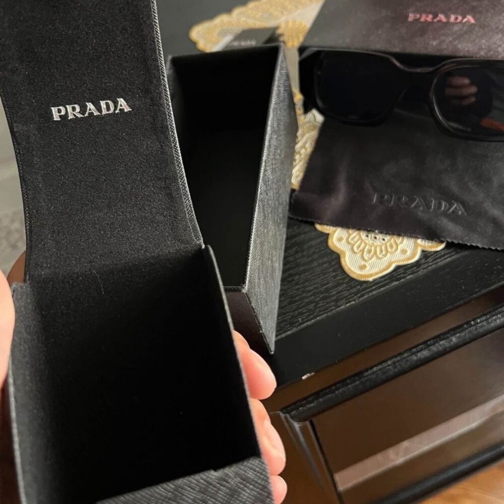 Luxury Designer Prada Sunglasses - Picture 2 of 4